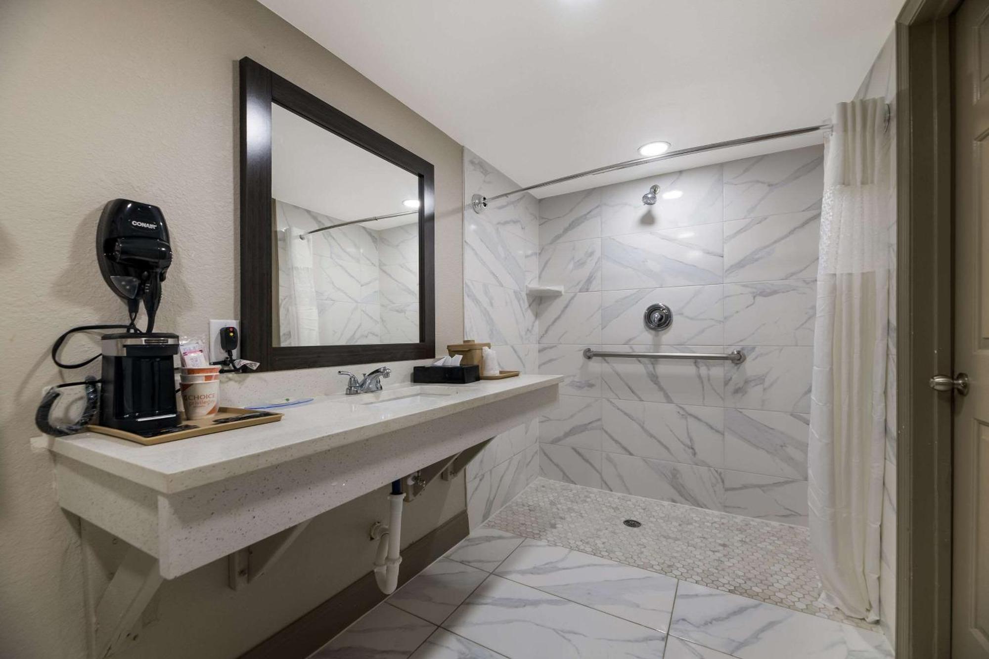 Quality Inn & Suites Altamonte Springs Orlando-North מראה חיצוני תמונה