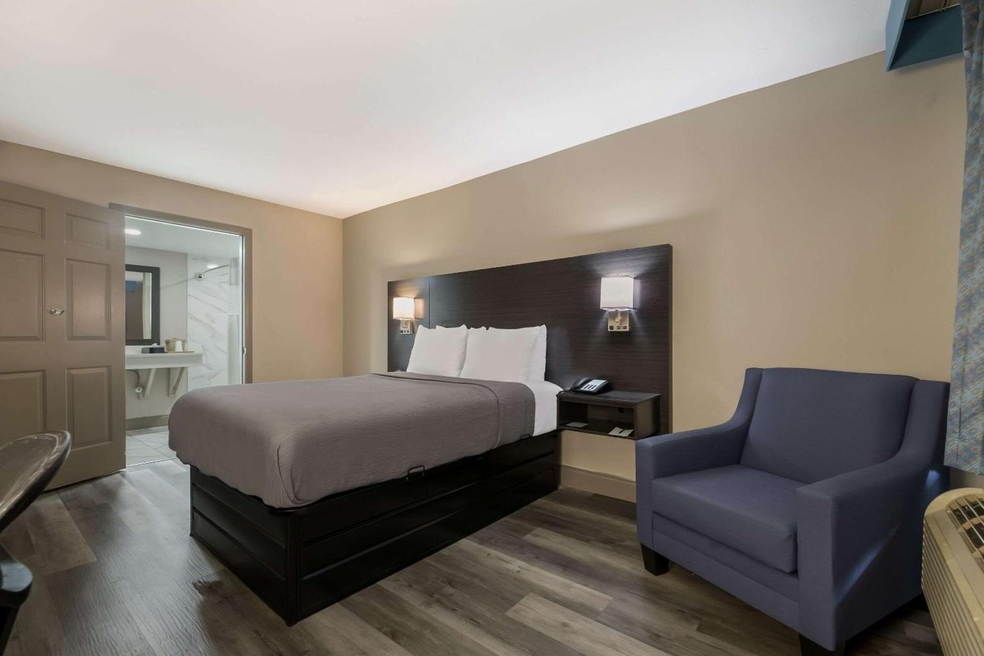 Quality Inn & Suites Altamonte Springs Orlando-North מראה חיצוני תמונה