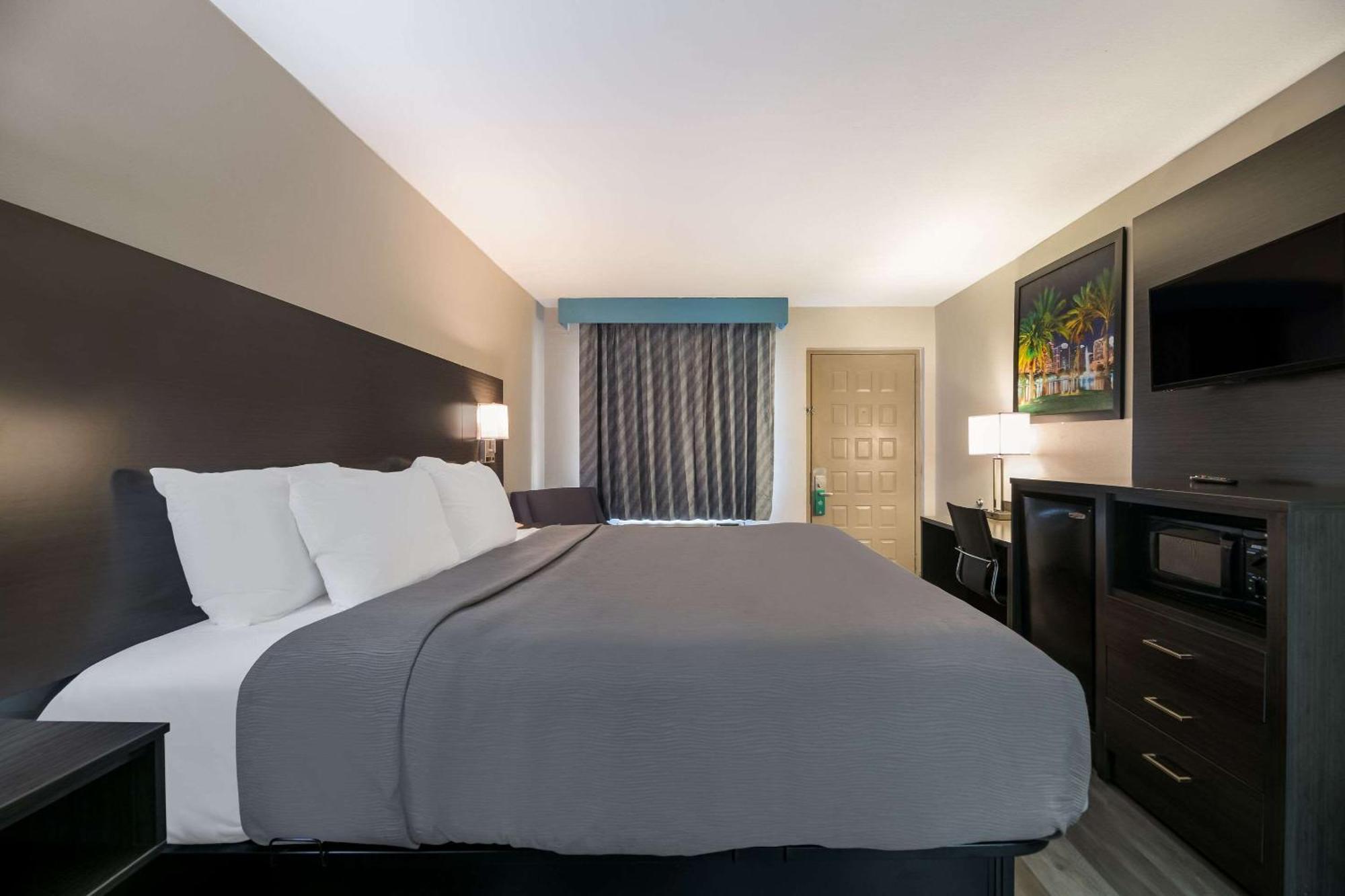 Quality Inn & Suites Altamonte Springs Orlando-North מראה חיצוני תמונה
