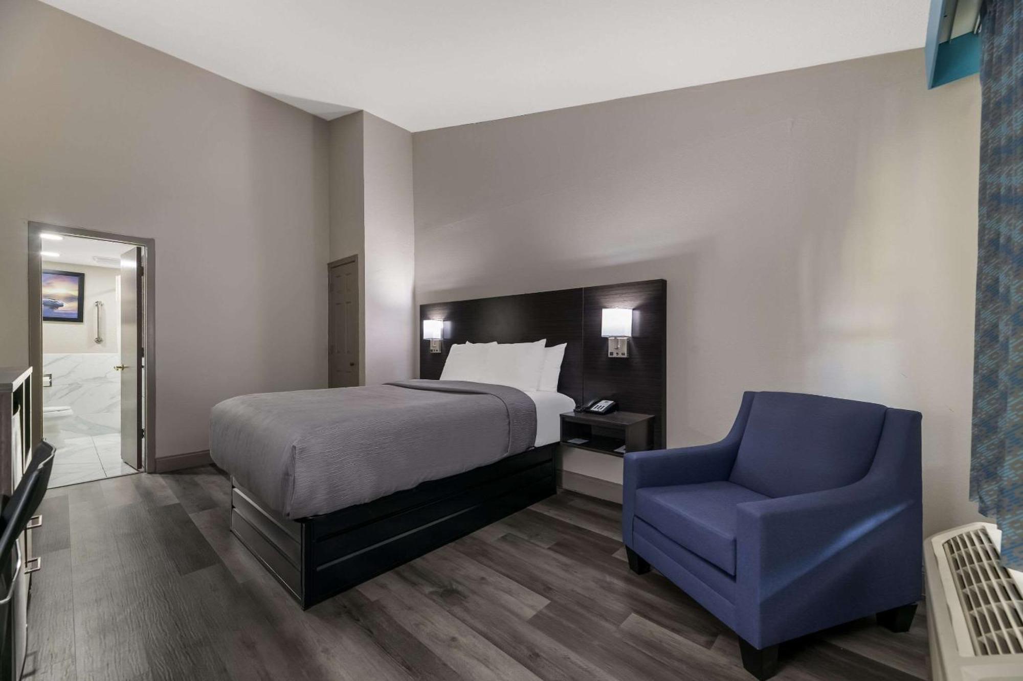 Quality Inn & Suites Altamonte Springs Orlando-North מראה חיצוני תמונה