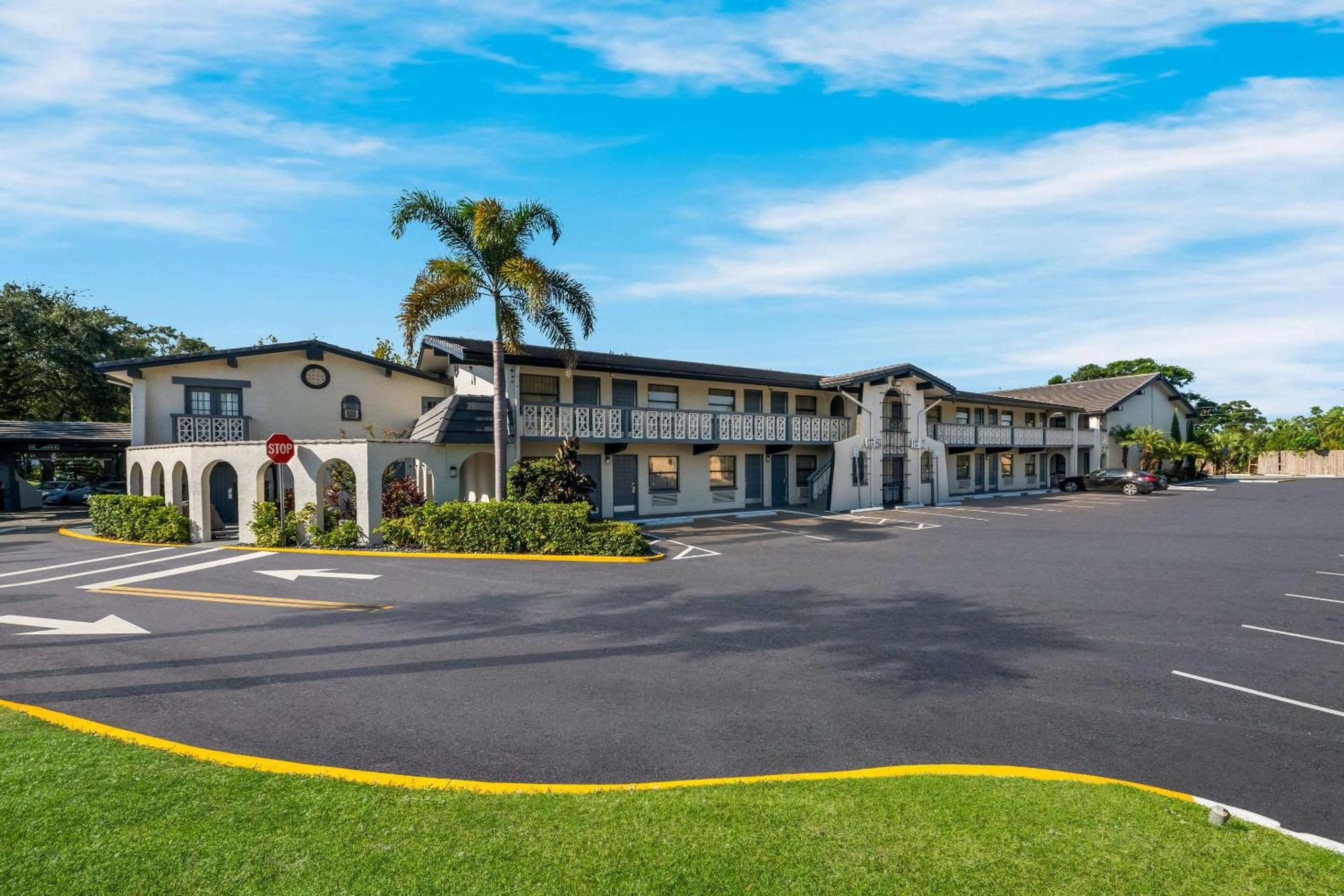 Quality Inn & Suites Altamonte Springs Orlando-North מראה חיצוני תמונה